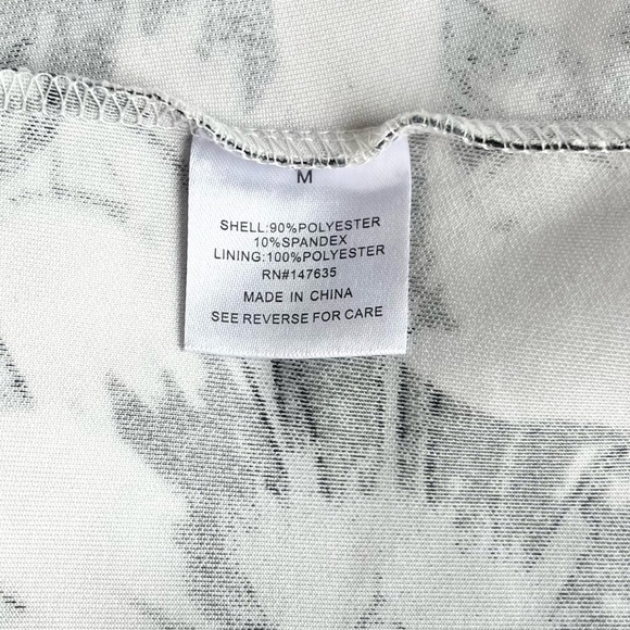 ROMEO AND JULIETTE Mini Floral Black and Blue Sleeveless Dress Size Medium - Picture 6 of 6